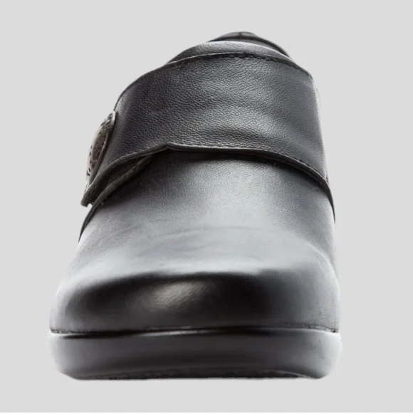 Propet Women's Autumn Shoes - Picture 7 of 12